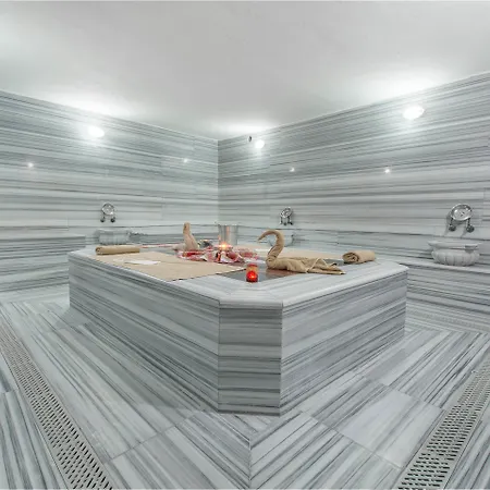 Otel Oz 3*
