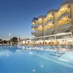 Hotel Oz Side